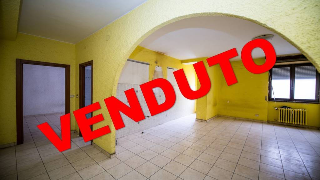 appartamento in vendita a Milano in zona Porta Vittoria