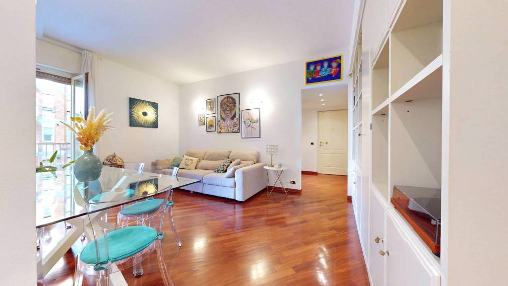 appartamento in vendita a Milano in zona Casoretto