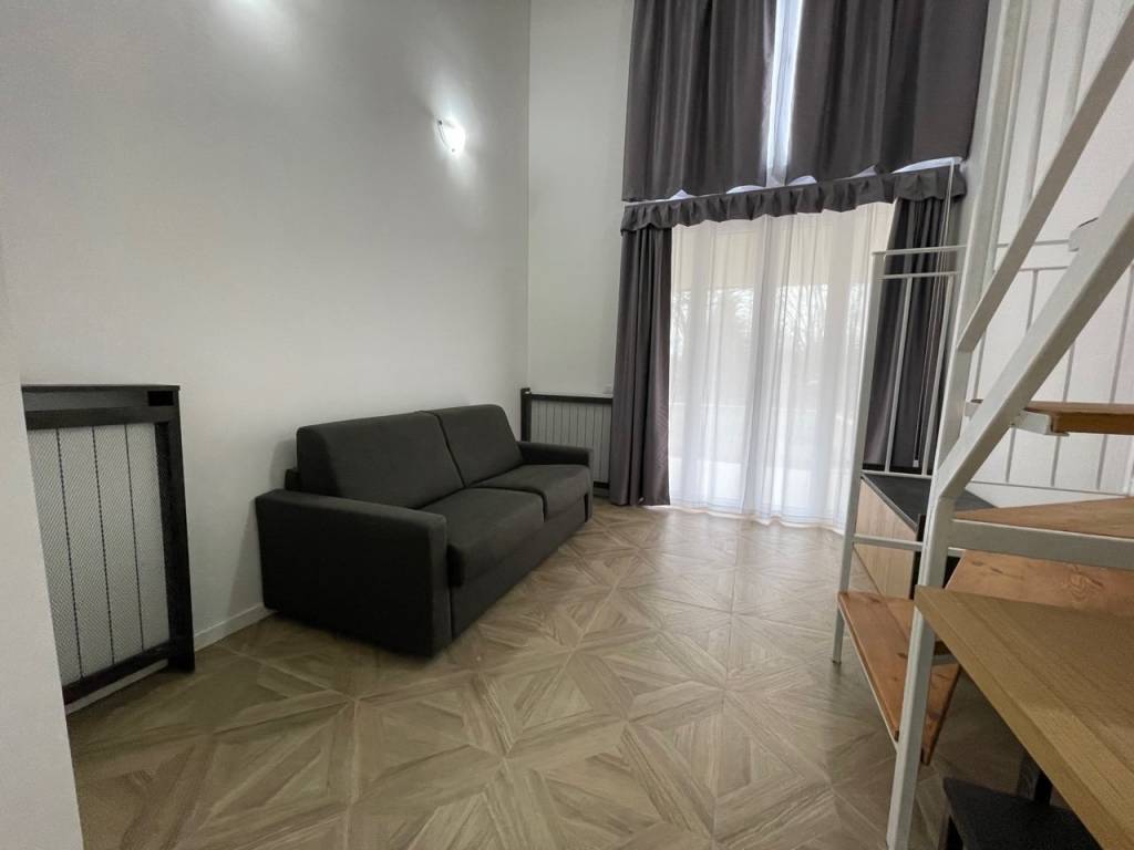appartamento in vendita a Milano in zona Vigentino