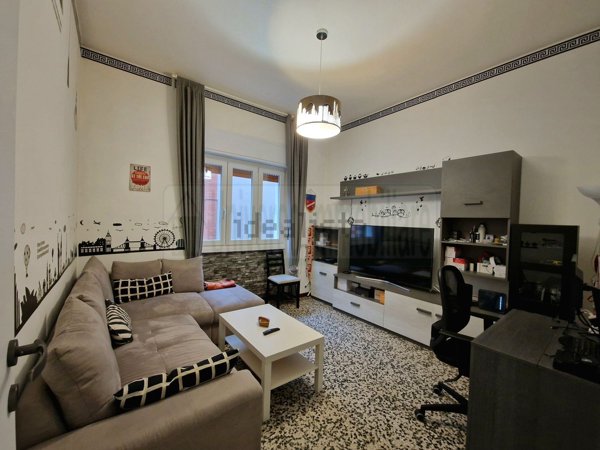 appartamento in vendita a Milano in zona Ronchetto sul Naviglio