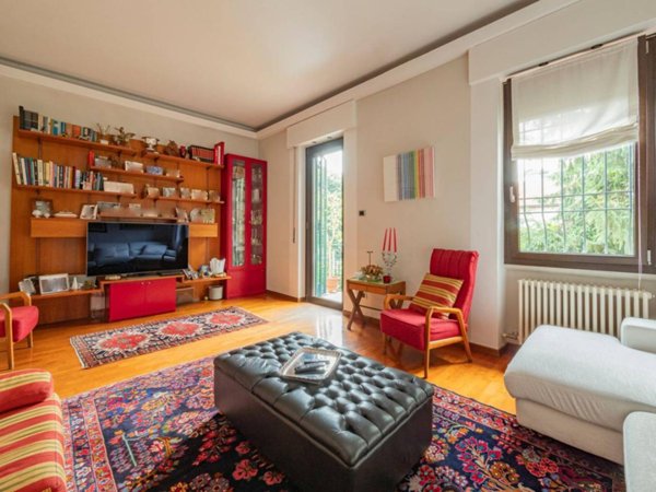 casa indipendente in vendita a Milano