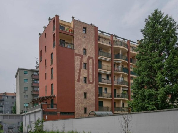 appartamento in vendita a Milano in zona Gorla