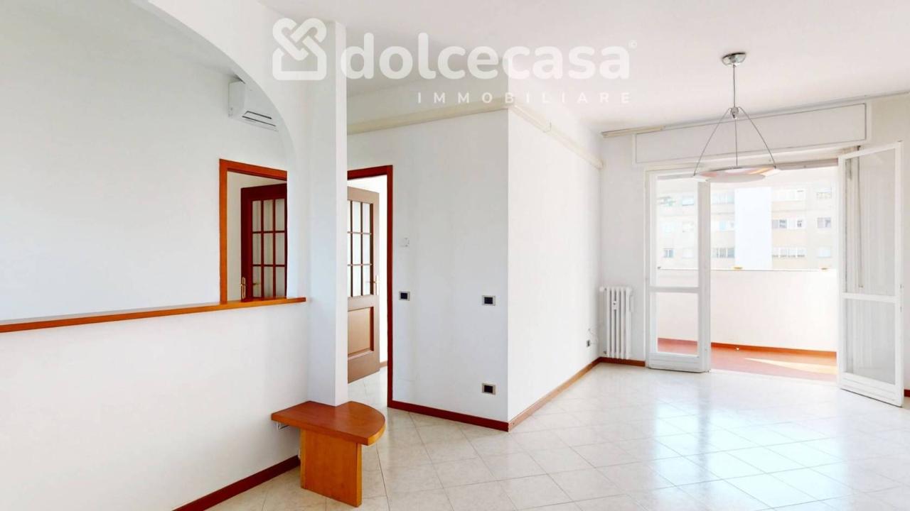 appartamento in vendita a Milano in zona Quarto Cagnino