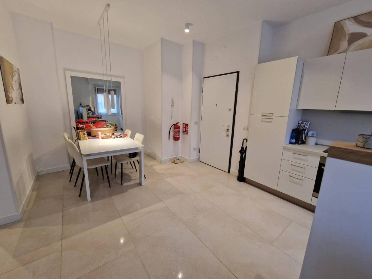 appartamento in vendita a Milano in zona Corvetto