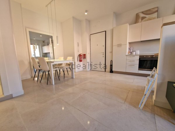 appartamento in vendita a Milano in zona Corvetto