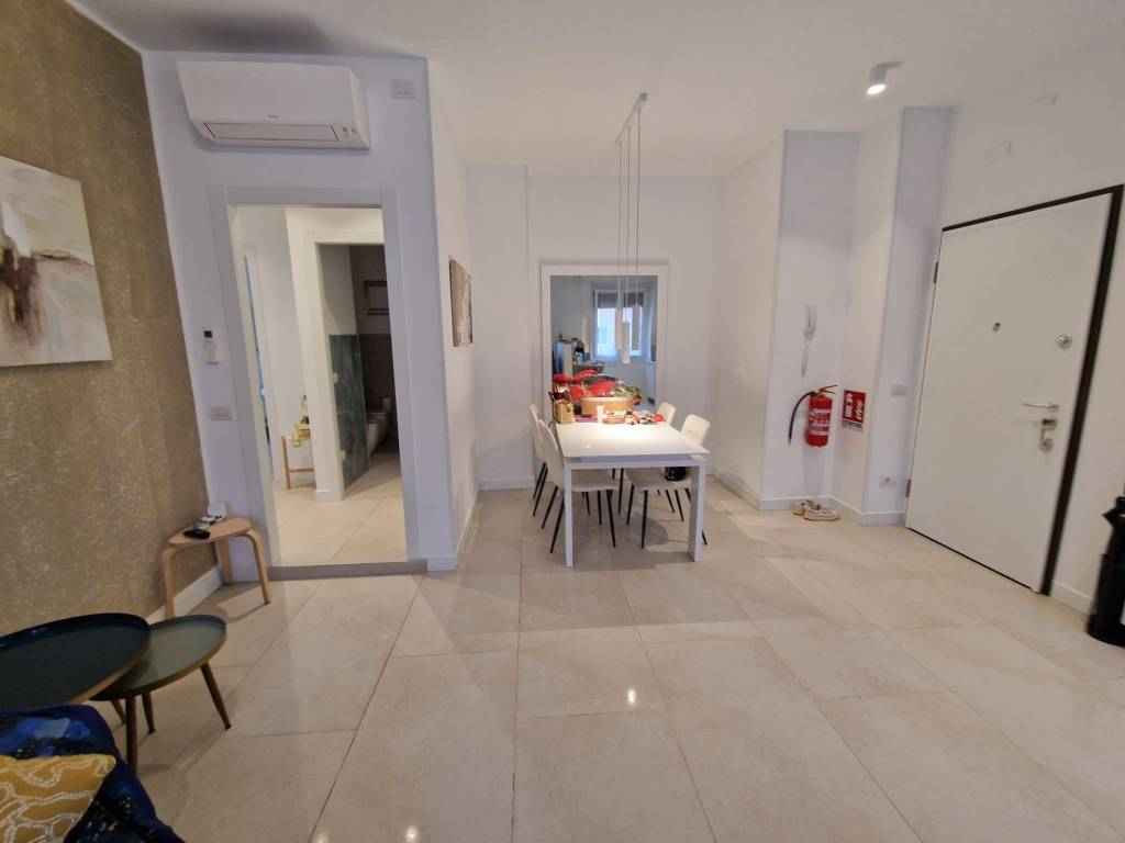 appartamento in vendita a Milano in zona Corvetto