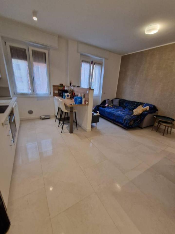 appartamento in vendita a Milano in zona Corvetto