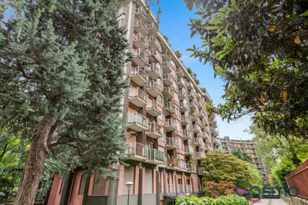 appartamento in vendita a Milano in zona San Siro