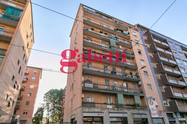 appartamento in vendita a Milano in zona Vigentino