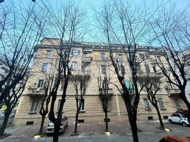 appartamento in vendita a Milano in zona Loreto