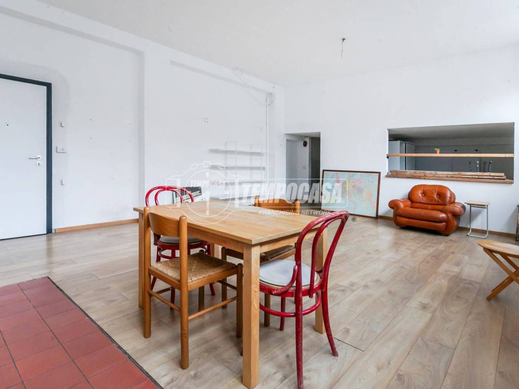 appartamento in vendita a Milano in zona Bovisa