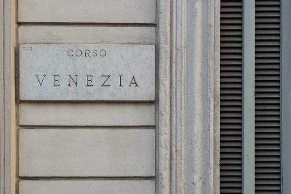 appartamento in vendita a Milano in zona Porta Venezia