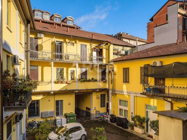 appartamento in vendita a Milano in zona Città Studi