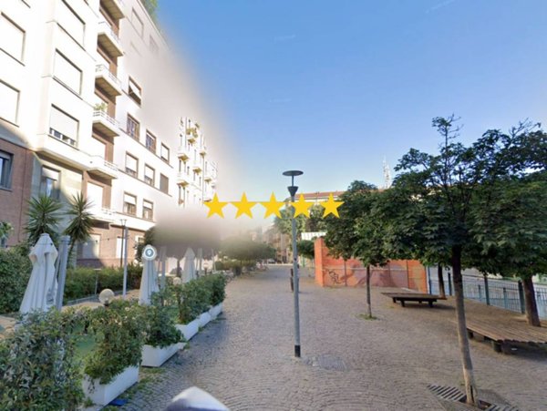 appartamento in vendita a Milano in zona Sempione