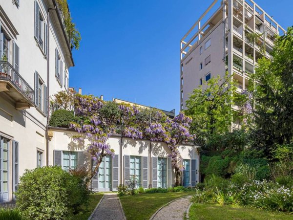 appartamento in vendita a Milano in zona Centro Storico