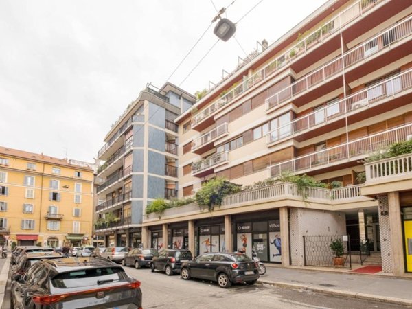 appartamento in vendita a Milano in zona Solari