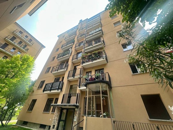 appartamento in vendita a Milano in zona Affori