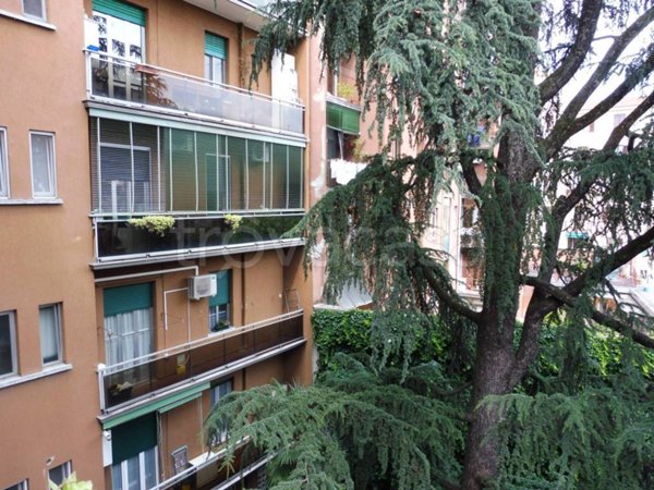 appartamento in vendita a Milano in zona Città Studi