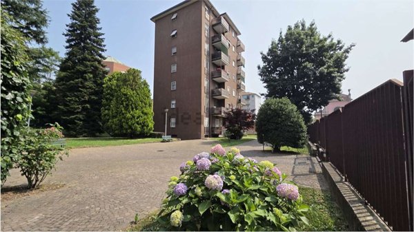 appartamento in vendita a Milano in zona Vialba