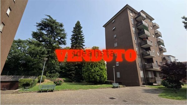 appartamento in vendita a Milano in zona Vialba