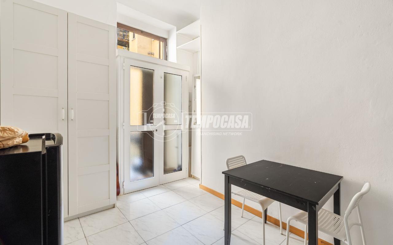 appartamento in vendita a Milano in zona Città Studi