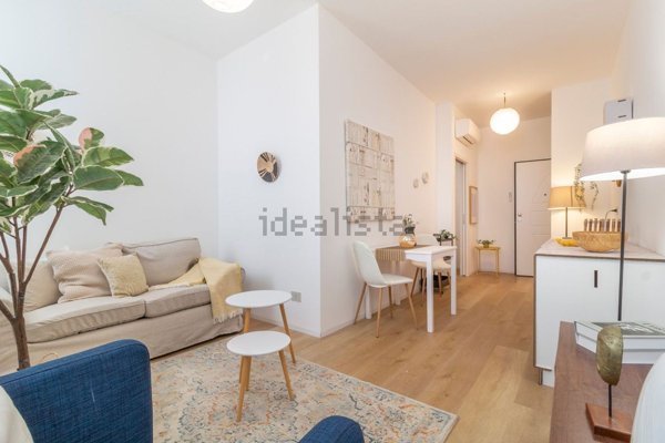 appartamento in vendita a Milano in zona Vigentino