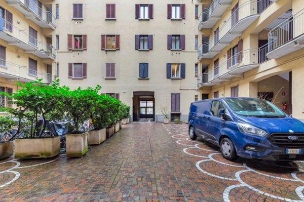 appartamento in vendita a Milano in zona Piazzale Lodi
