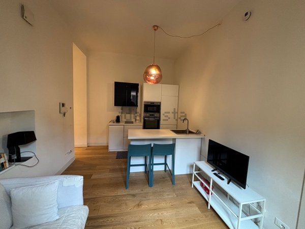 appartamento in vendita a Milano in zona Isola