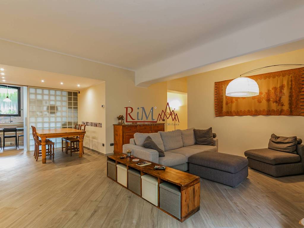 appartamento in vendita a Milano in zona Il Portello