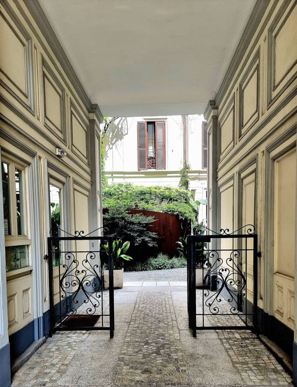 appartamento in vendita a Milano in zona Brera