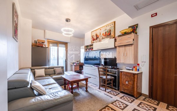 appartamento in vendita a Milano in zona Lambrate