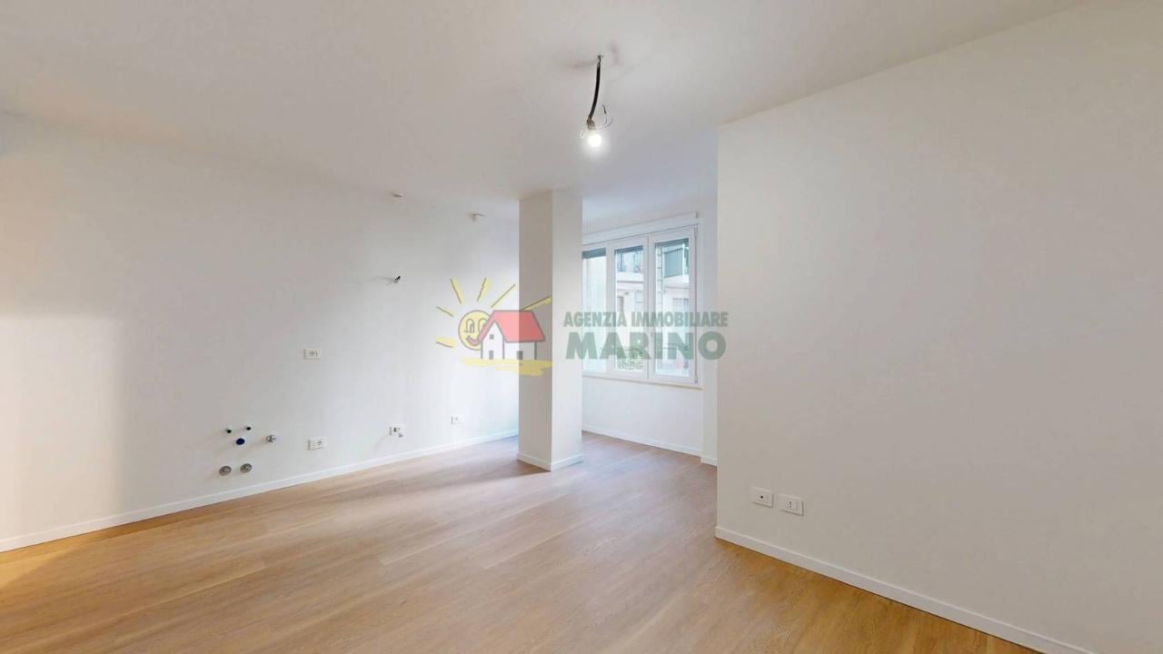 appartamento in vendita a Milano in zona Casoretto