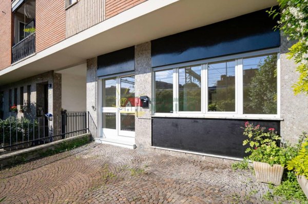 appartamento in vendita a Milano in zona Casoretto