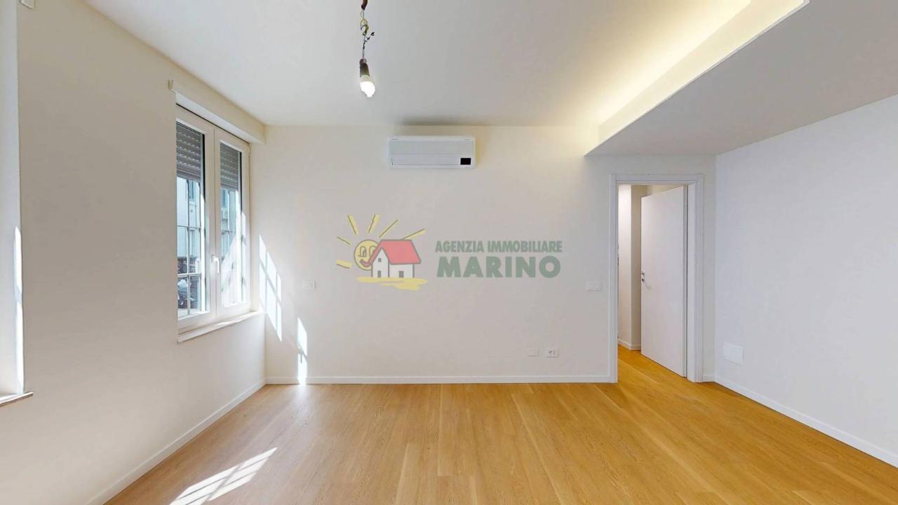 appartamento in vendita a Milano in zona Casoretto
