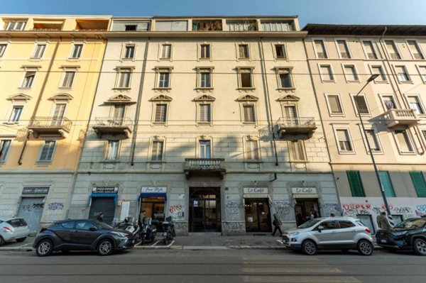 appartamento in vendita a Milano in zona Morivione