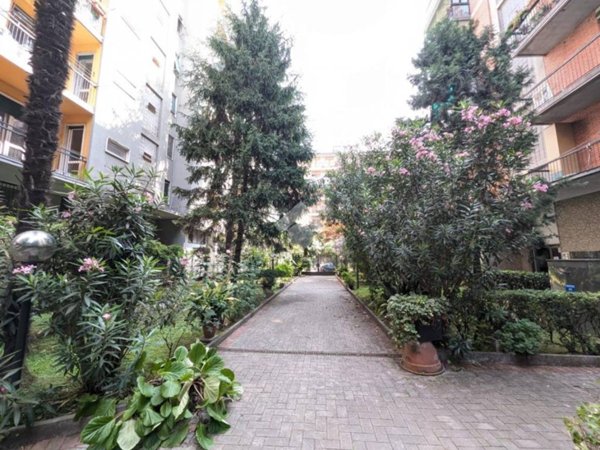 appartamento in vendita a Milano in zona Lambrate