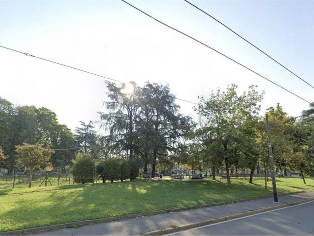 appartamento in vendita a Milano in zona Trenno