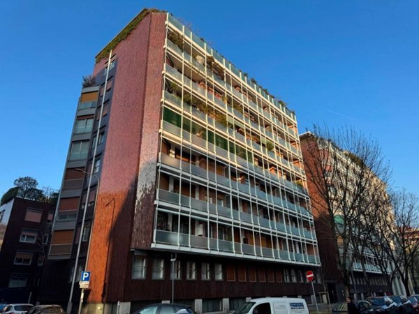 appartamento in vendita a Milano in zona Solari