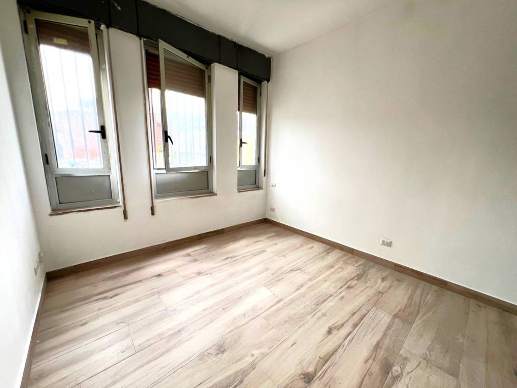 monolocale in vendita a Milano in zona Stadera