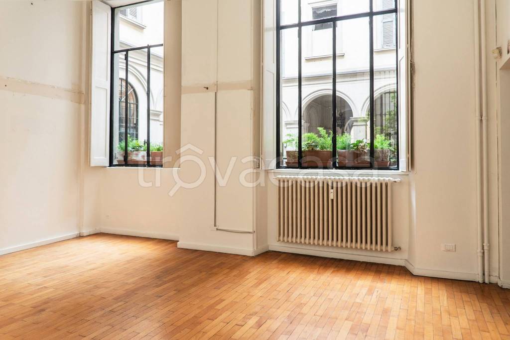 ufficio in vendita a Milano