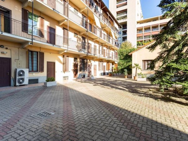 appartamento in vendita a Milano in zona Niguarda