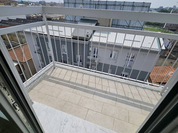 appartamento in vendita a Milano in zona Garegnano