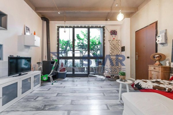 appartamento in vendita a Milano in zona Ghisolfa
