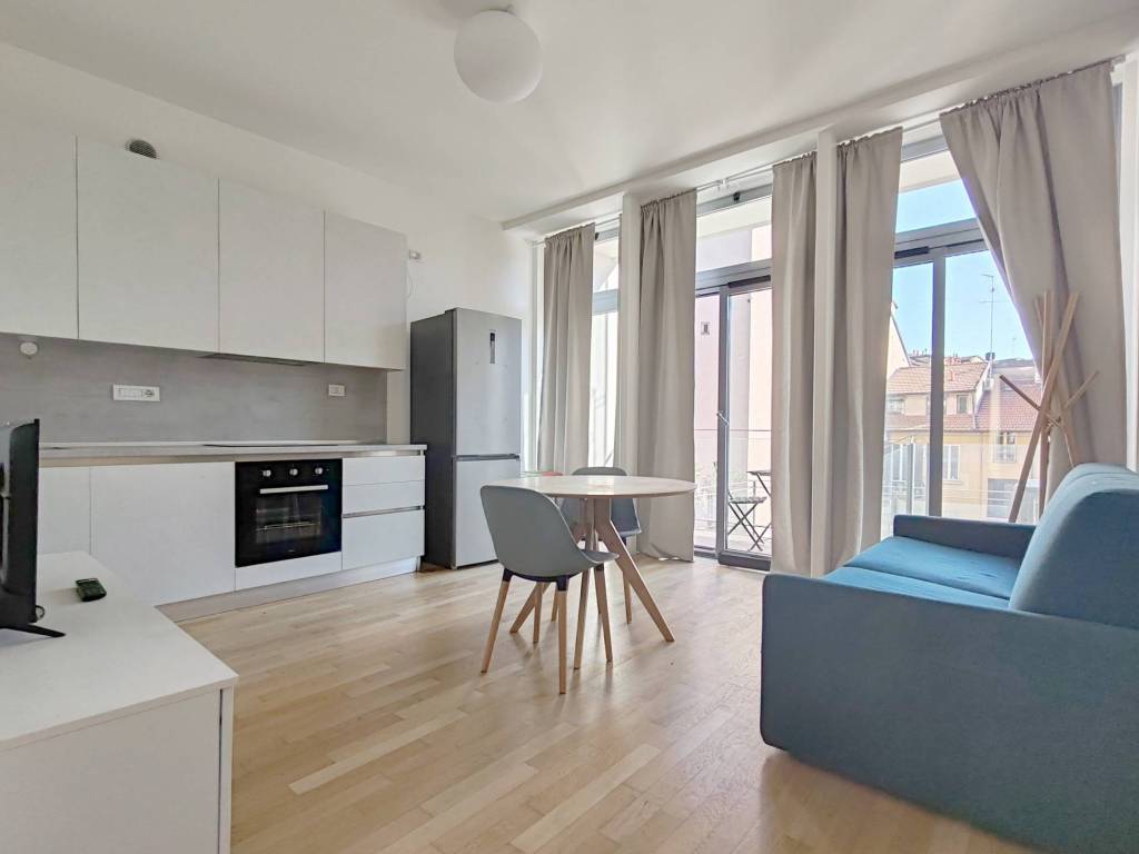 appartamento in vendita a Milano in zona Loreto
