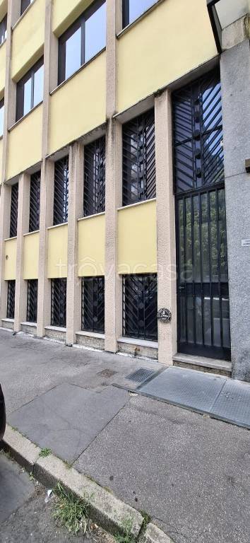 ufficio in vendita a Milano