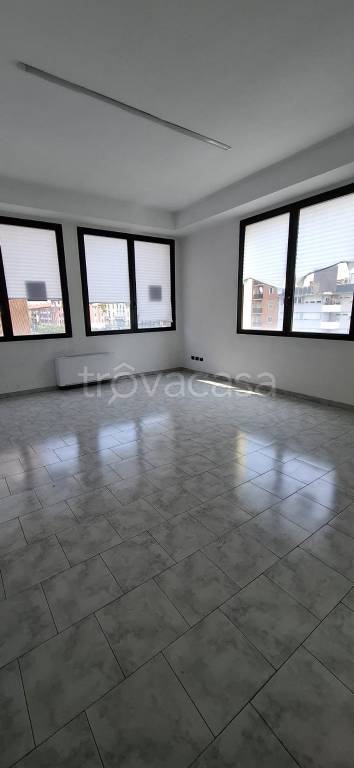 ufficio in vendita a Milano