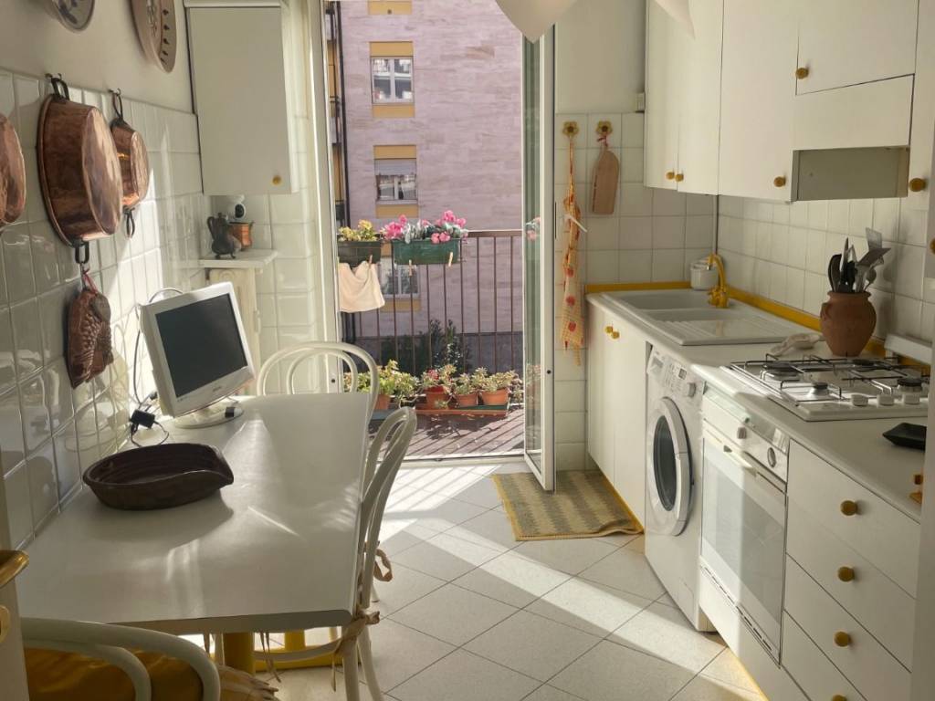 appartamento in vendita a Milano in zona Maggiolina