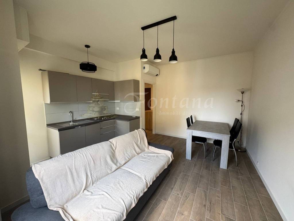 appartamento in vendita a Milano in zona Solari