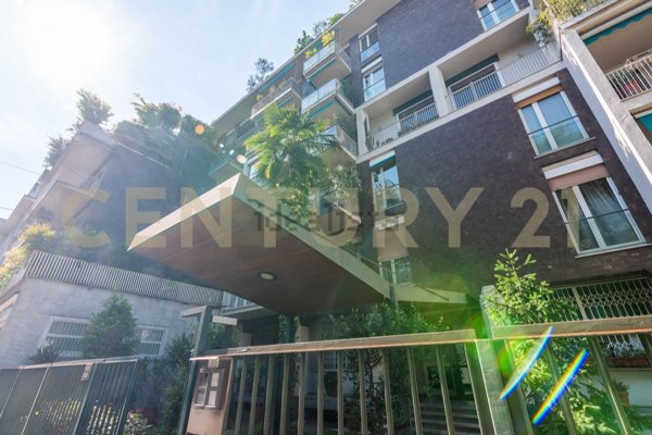 appartamento in vendita a Milano in zona Centro Direzionale