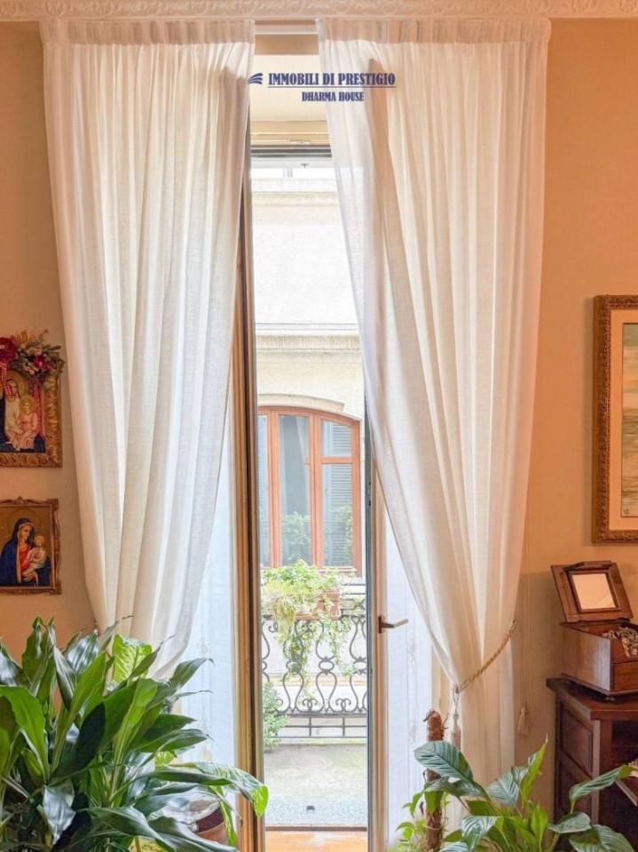 appartamento in vendita a Milano in zona Brera